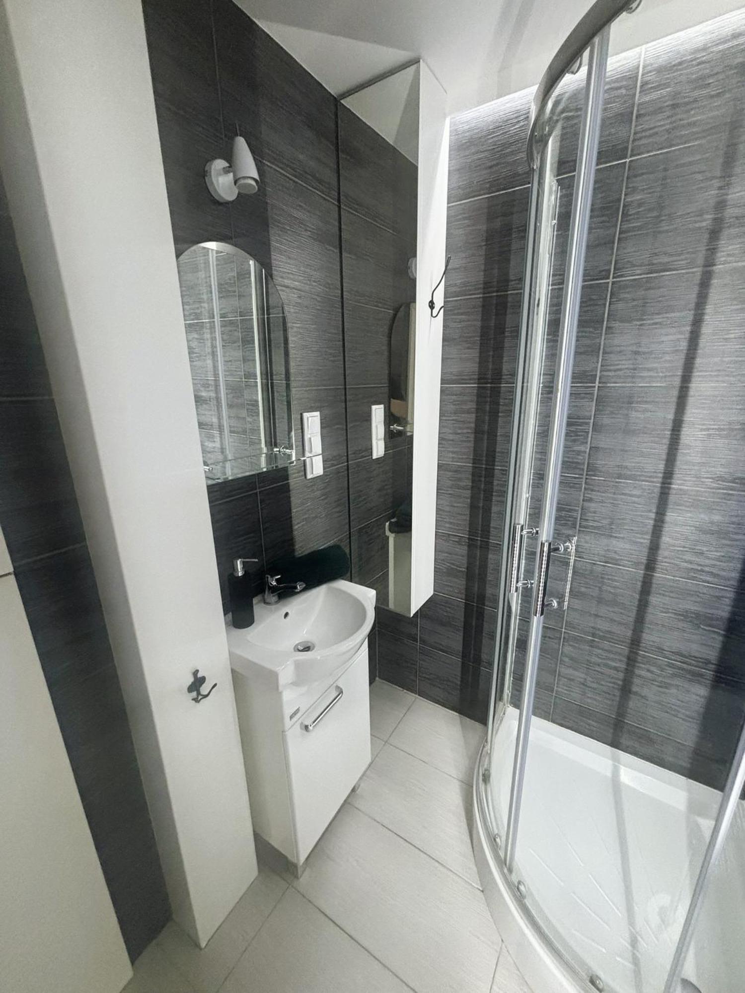 Project Comfort Grzybowska 30/1211 Leilighet *