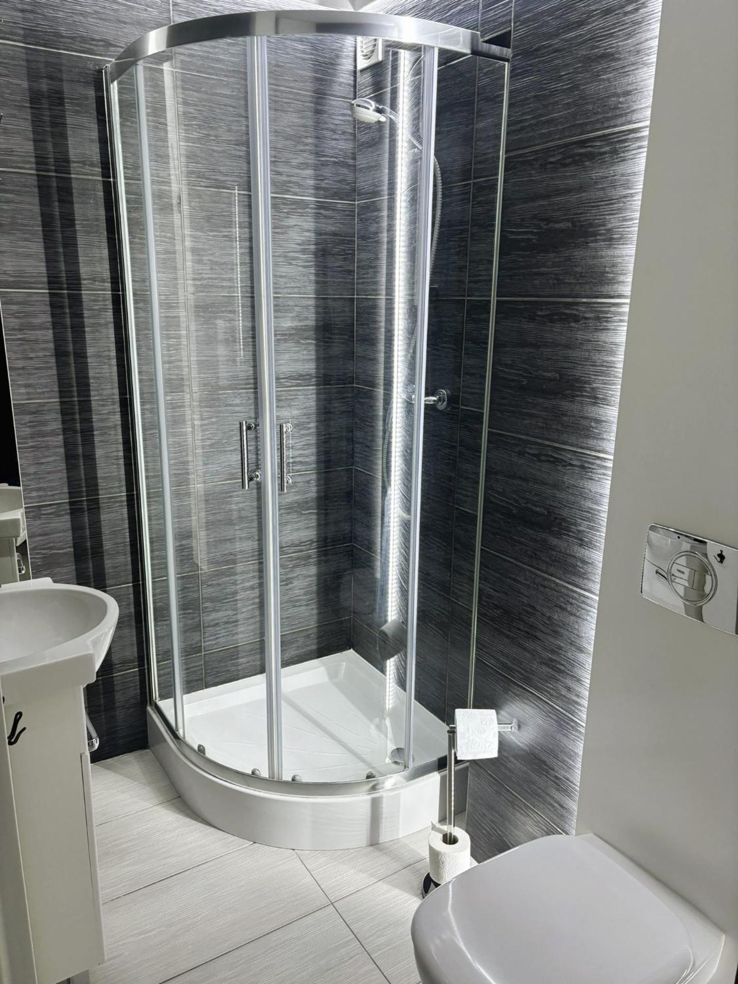 Project Comfort Grzybowska 30/1211 Leilighet *